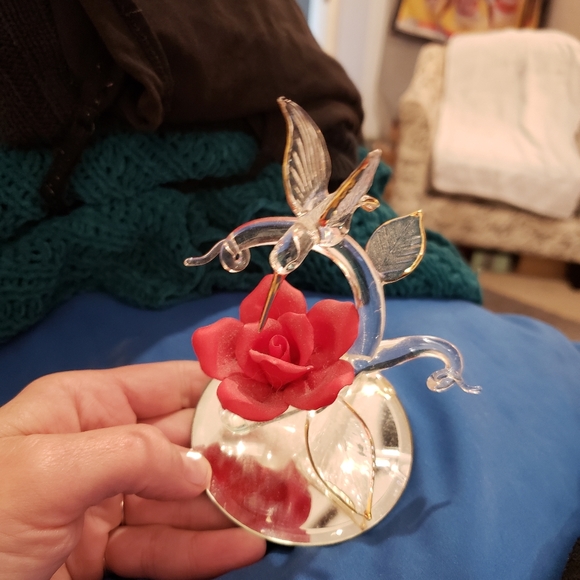 Hummingbird Glass Figurine - Picture 6 of 7